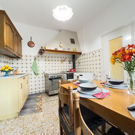 Sanremo Mare E Relax - Affittasi "Casa Illiade" Con Parcheggio Libero, Terrazza E Wi-Fi Apartment Exterior photo